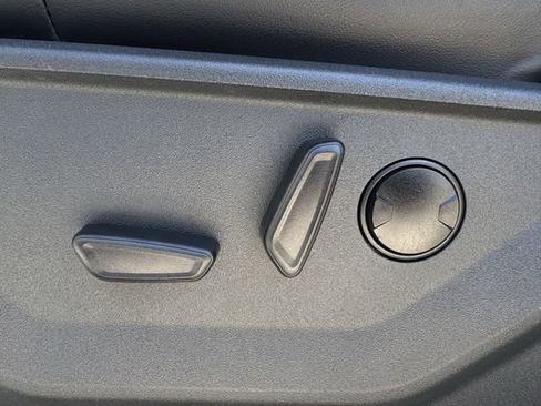 Used 2025 Ford Expedition Max Platinum image 27