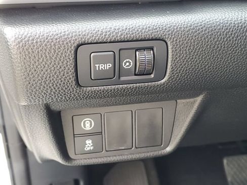 Used 2020 Honda Accord LX image 7