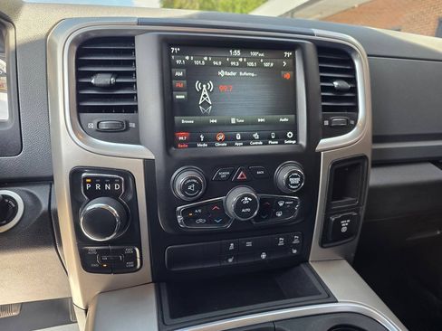Used 2018 RAM 1500 Big Horn AWD/4WD image 17