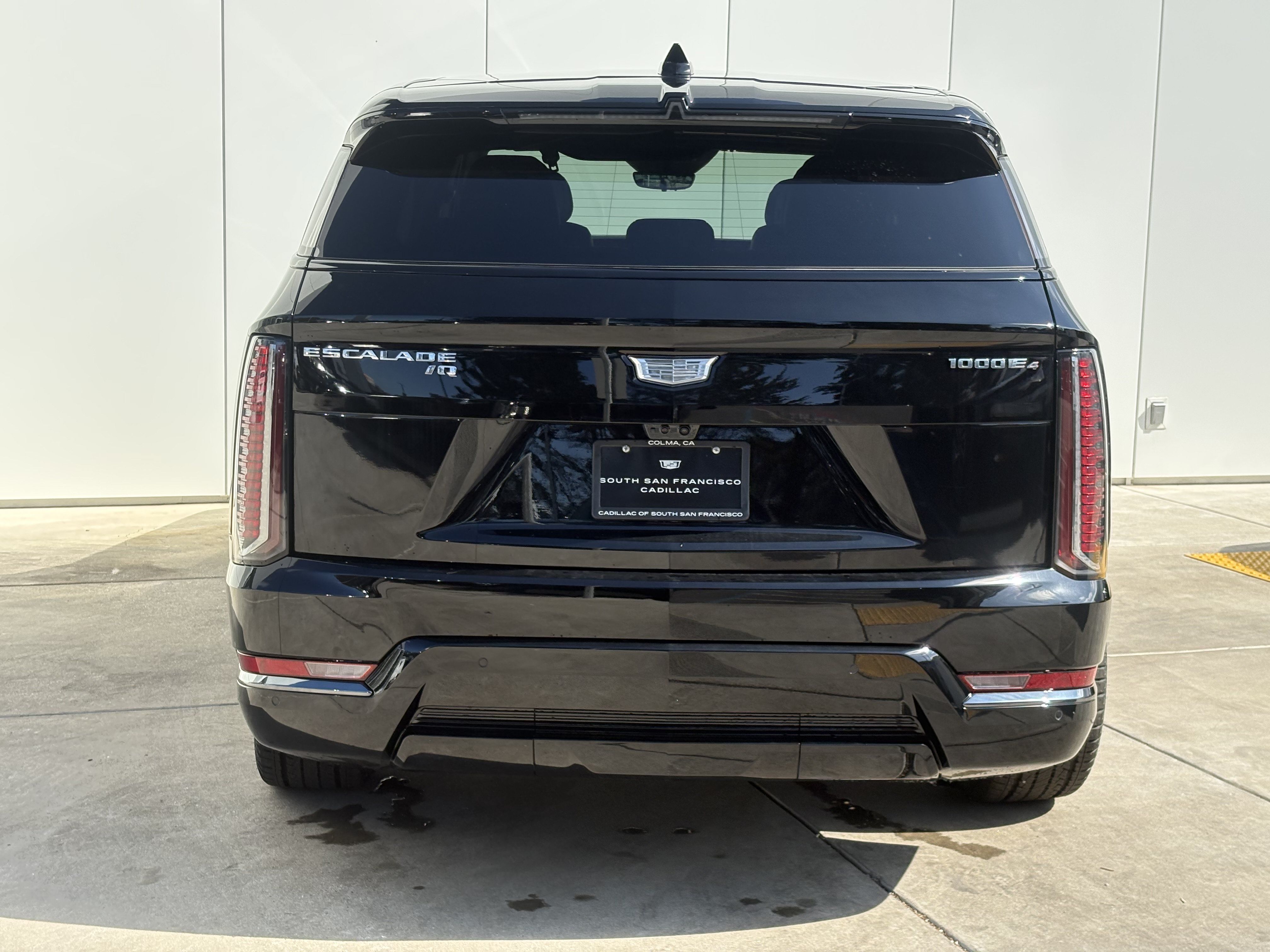New 2026 Cadillac Escalade IQ Sport 2 w/ LPO, Premium Carpet Package AWD/4WD image 8