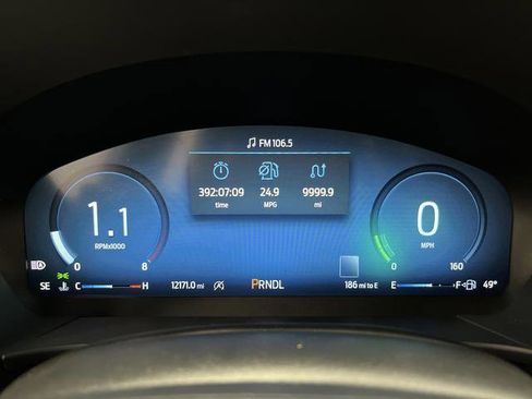 Used 2025 Ford Escape Platinum image 17