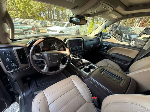 Used 2018 GMC Sierra 2500 Denali w/ Suspension Package, Off-Road image 14