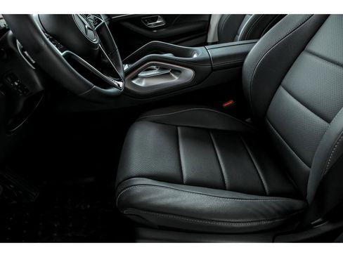 Certified 2026 Mercedes-Benz GLE 450 4MATIC image 11
