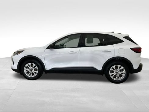 Used 2025 Ford Escape Active FWD image 2