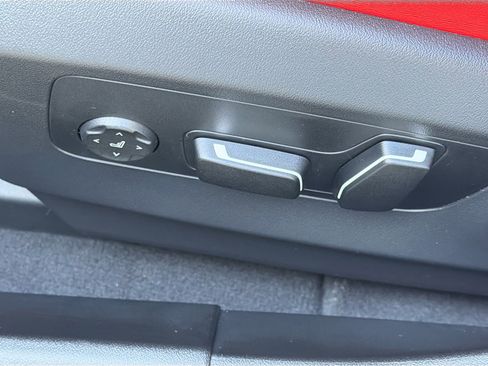 New 2026 BMW M5 Touring image 25