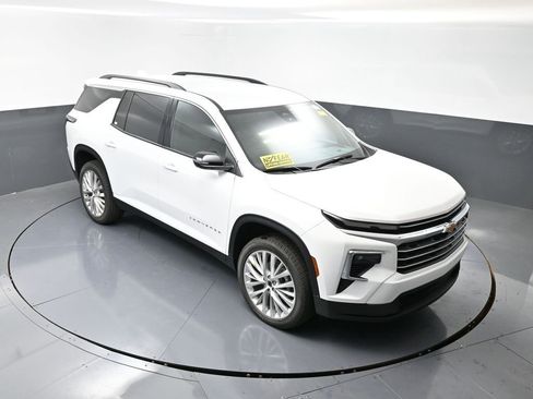 New 2026 Chevrolet Traverse LT image 36