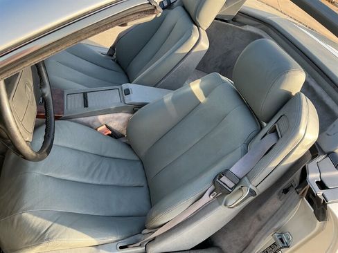 Used 1990 Mercedes-Benz 500 SL image 32