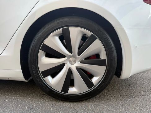 Used 2020 Tesla Model S Performance image 11