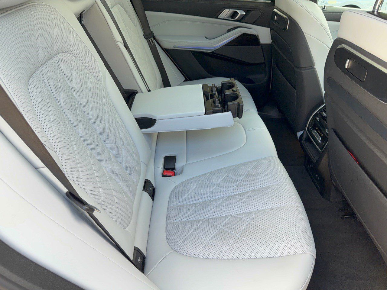Used 2025 BMW X5 xDrive40i w/ Executive Package AWD/4WD image 29