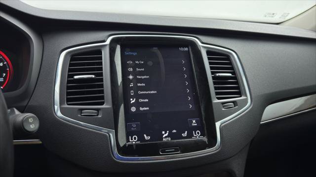 Used 2019 Volvo XC90 T6 Momentum w/ Protection Package Premier AWD/4WD image 32