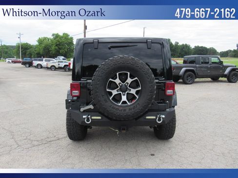 Used 2016 Jeep Wrangler Unlimited Rubicon AWD/4WD image 12