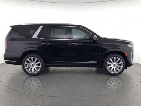 Certified 2024 Cadillac Escalade ESV Premium Luxury Platinum AWD/4WD image 8