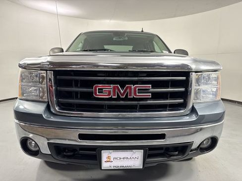 Used 2009 GMC Sierra 1500 SLE w/ Power Pack Plus AWD/4WD image 26