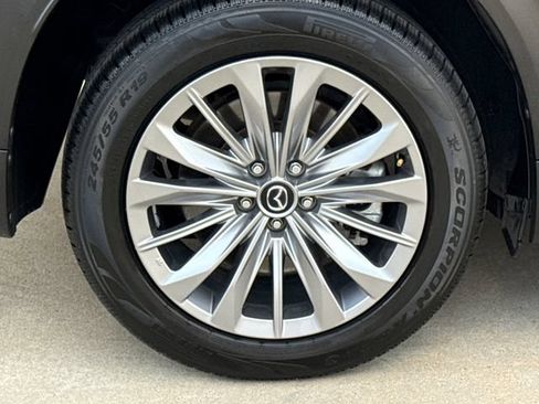 Used 2024 MAZDA CX-90 3.3 Turbo w/ Preferred Package AWD/4WD image 9