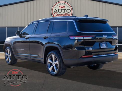 Used 2022 Jeep Grand Cherokee L Limited image 5