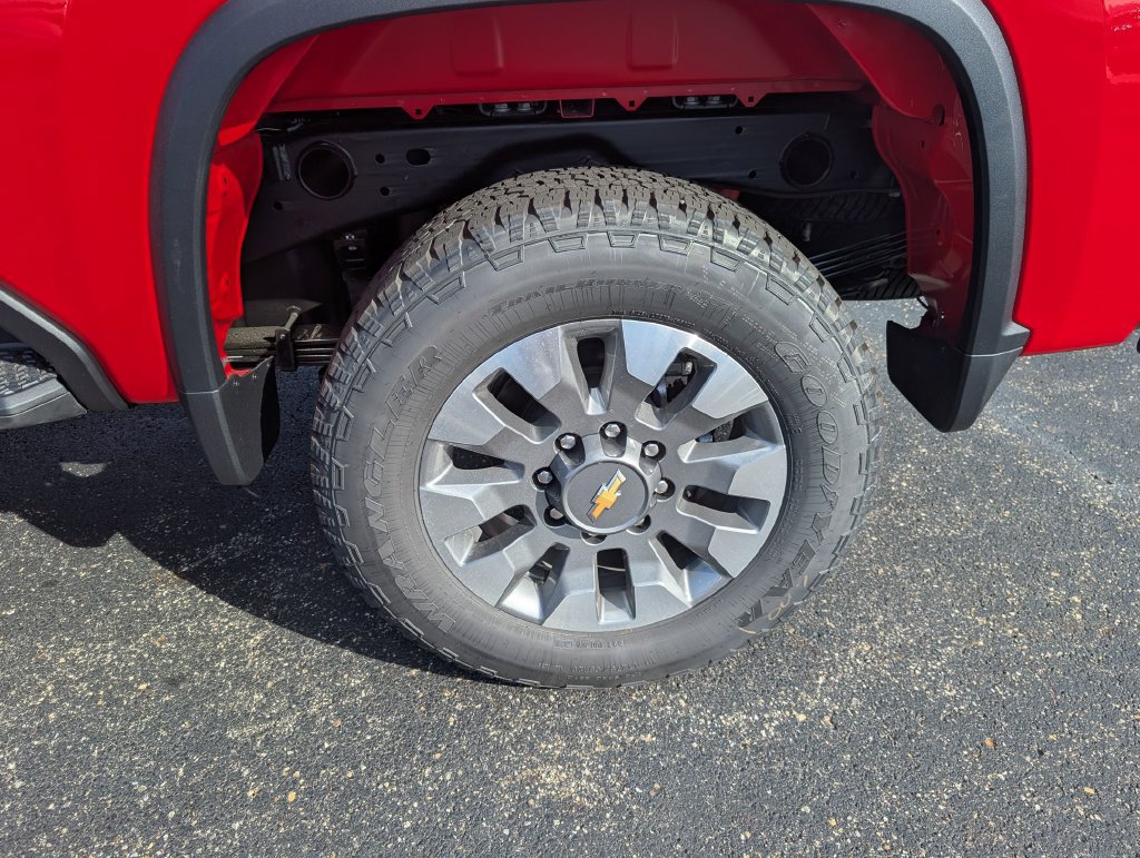 New 2026 Chevrolet Silverado 2500 Custom w/ Custom Value Package AWD/4WD image 23