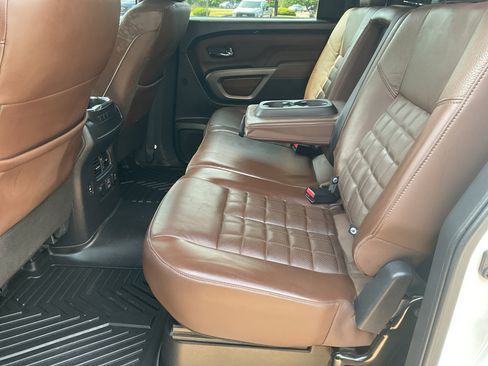 Used 2021 Nissan Titan Platinum Reserve w/ Moonroof Package AWD/4WD image 12