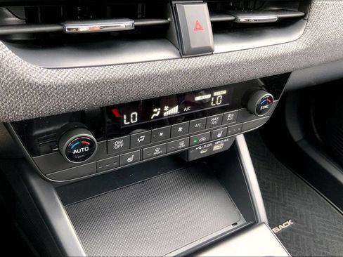 Certified 2026 Subaru Outback Premium AWD/4WD image 15