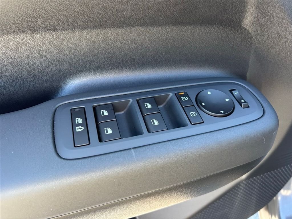 Certified 2026 Hyundai Santa Fe SE FWD image 11