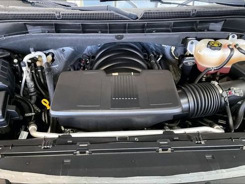 Used 2023 Cadillac Escalade Premium Luxury AWD/4WD image 22