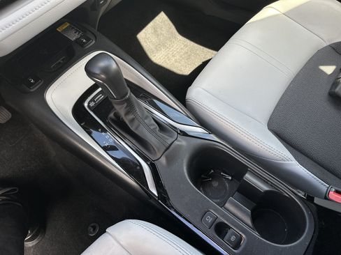 Used 2024 Toyota Corolla XSE FWD image 26