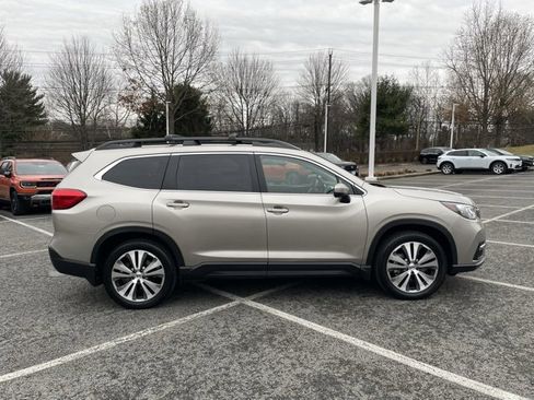 Used 2019 Subaru Ascent Premium w/ Popular Package #2A image 9