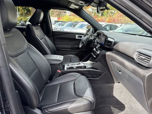 Used 2022 Ford Explorer ST w/ Equipment Group 401A image 24