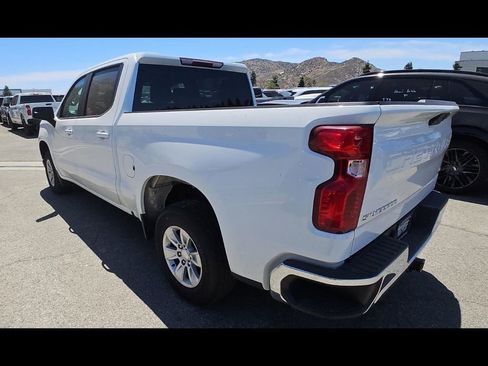 Used 2021 Chevrolet Silverado 1500 LT RWD image 4