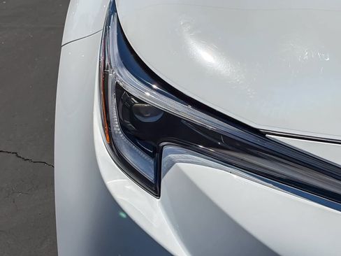 Used 2024 Toyota Corolla LE FWD image 7