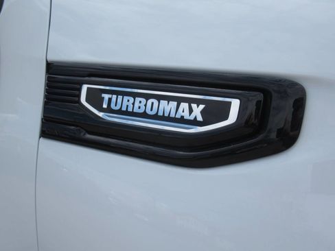 Used 2024 GMC Sierra 1500 Elevation image 5