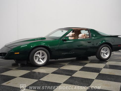 Used 1991 Pontiac Firebird Formula image 8