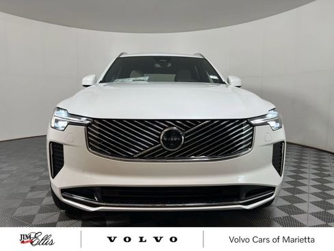 New 2026 Volvo XC90 B6 Plus w/ Protection Package Premier image 3