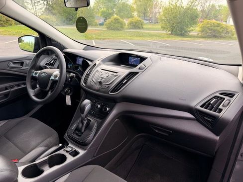 Used 2013 Ford Escape S image 11