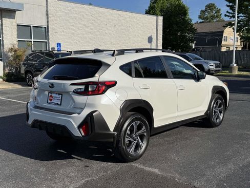 Used 2024 Subaru Crosstrek 2.0i Premium AWD/4WD image 2