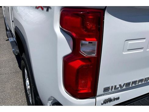 Used 2024 Chevrolet Silverado 3500 LTZ image 30