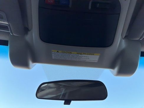 Used 2021 Subaru Outback Premium image 41