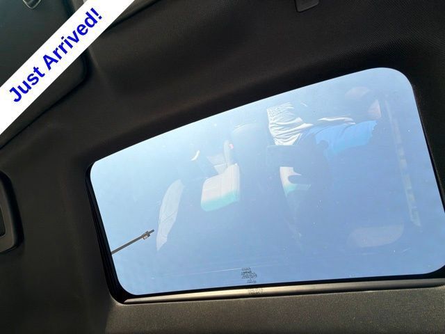 Used 2018 Ford Explorer Limited w/ Equipment Group 301A FWD image 44