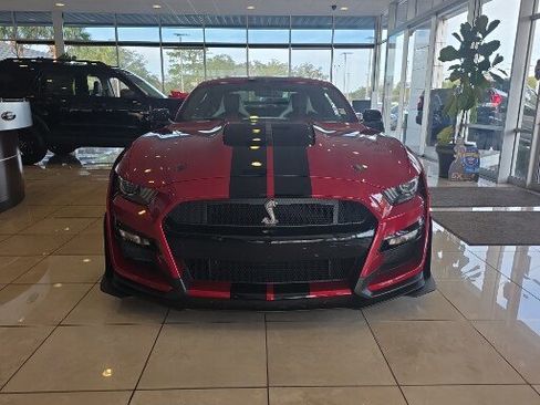 Certified 2020 Ford Mustang Shelby GT500 w/ Carbon Fiber Track Pack image 10