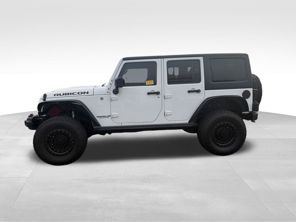 Used 2016 Jeep Wrangler Unlimited Rubicon AWD/4WD image 3