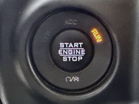 Used 2021 Jeep Wrangler Unlimited Sport AWD/4WD image 21
