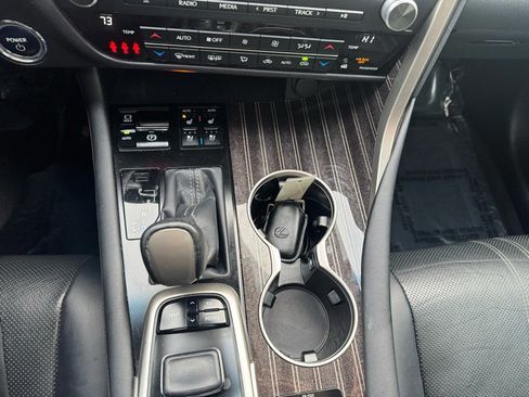 Used 2017 Lexus RX 450h AWD w/ Luxury Package image 16