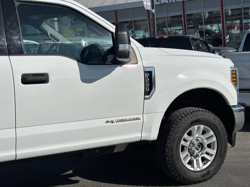 Used 2019 Ford F250 XLT w/ Snow Plow Prep Package AWD/4WD image 4