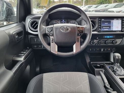 Used 2023 Toyota Tacoma TRD Off-Road w/ Advanced Technology Package AWD/4WD image 24