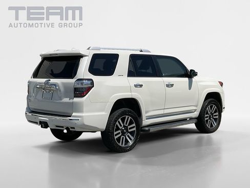 Used 2016 Toyota 4Runner Limited AWD/4WD image 7