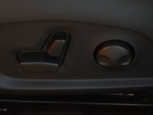 New 2026 Jeep Compass Latitude AWD/4WD image 14