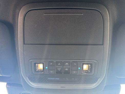Used 2025 Ford Explorer ST AWD/4WD image 24