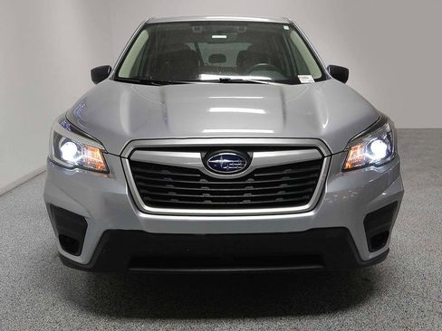 Used 2019 Subaru Forester image 3