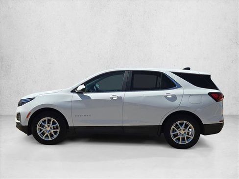 Used 2024 Chevrolet Equinox LT image 9