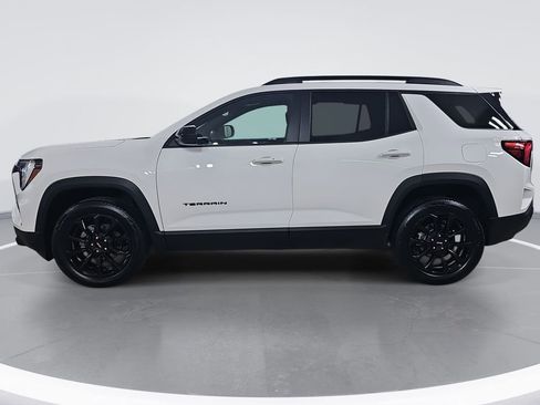 Certified 2025 GMC Terrain Elevation w/ Black Edition image 7