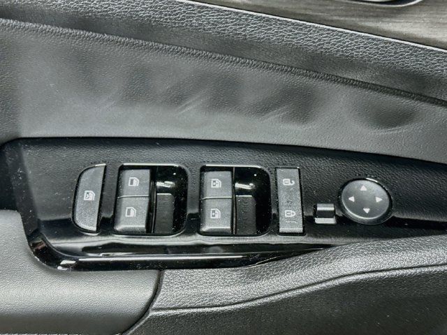 Used 2024 Kia Sportage X-Line w/ X-Line Premium Package AWD/4WD image 18